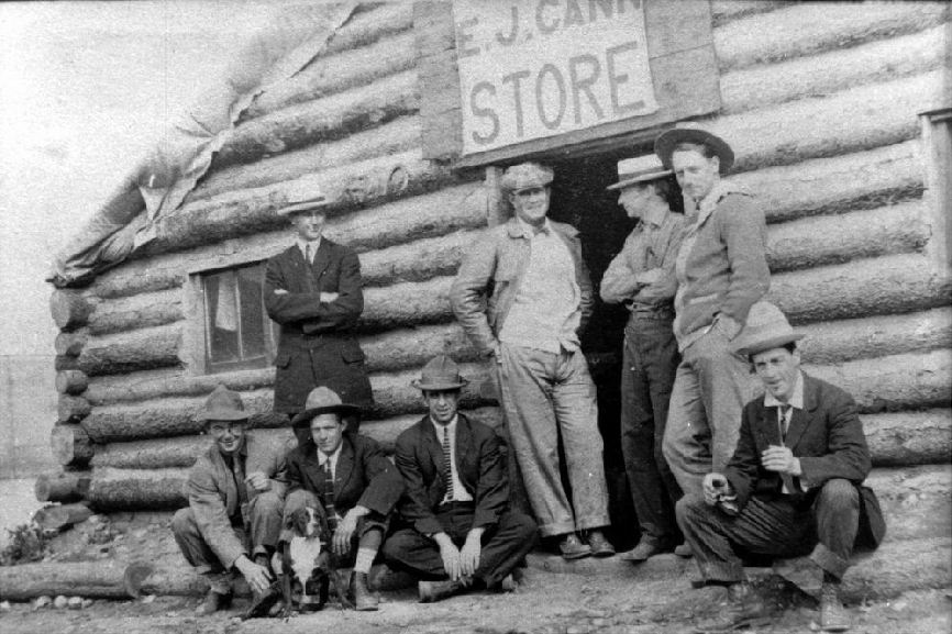 Summit City, Mile 1, GTP camp, E. J. Cann store, 1910-1911. L. J Cole photo. Donated by H. A. Cole. The E. J. Cann Store is also visible in the Byron Harmon photo.
