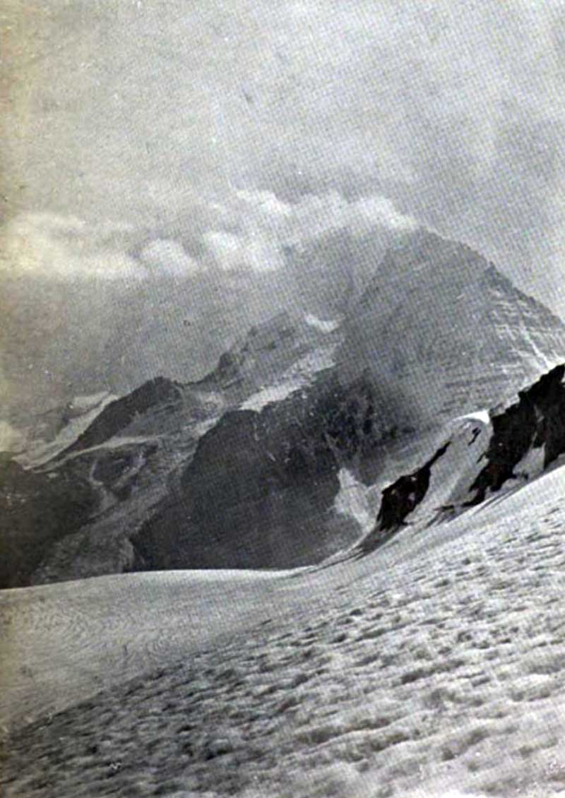 Mt. Robson, from the North.
Photo: Dr. J. Norman Collie, 1910