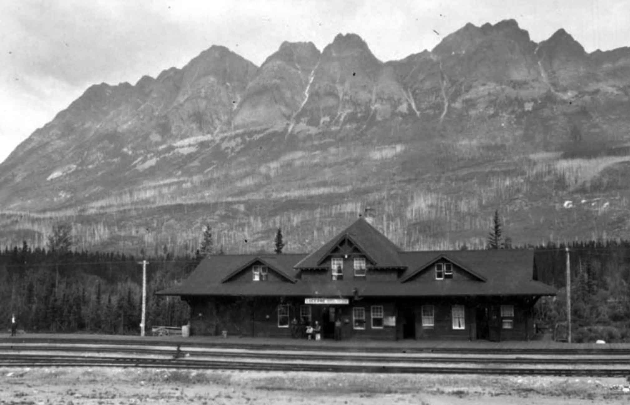 Canadian Northern Railway station at Lucerne, ca. 1915