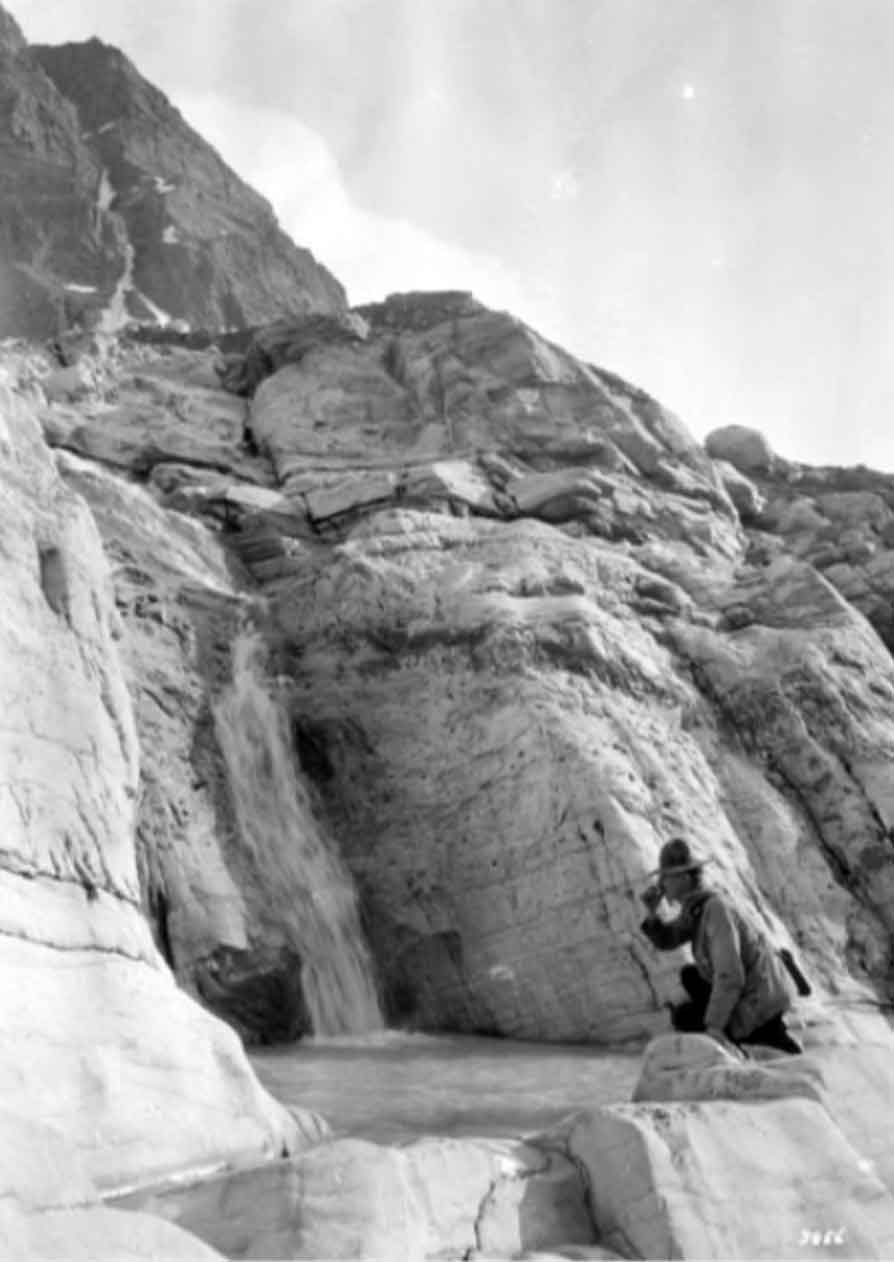 Giant's Bath tub, Source of the Smokey. Mount Robson.
William James Topley, 1914