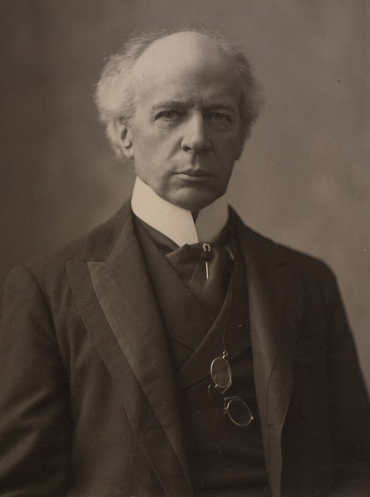 The Honourable Sir Wilfrid Laurier. 
Photo: William James Topley, 1906